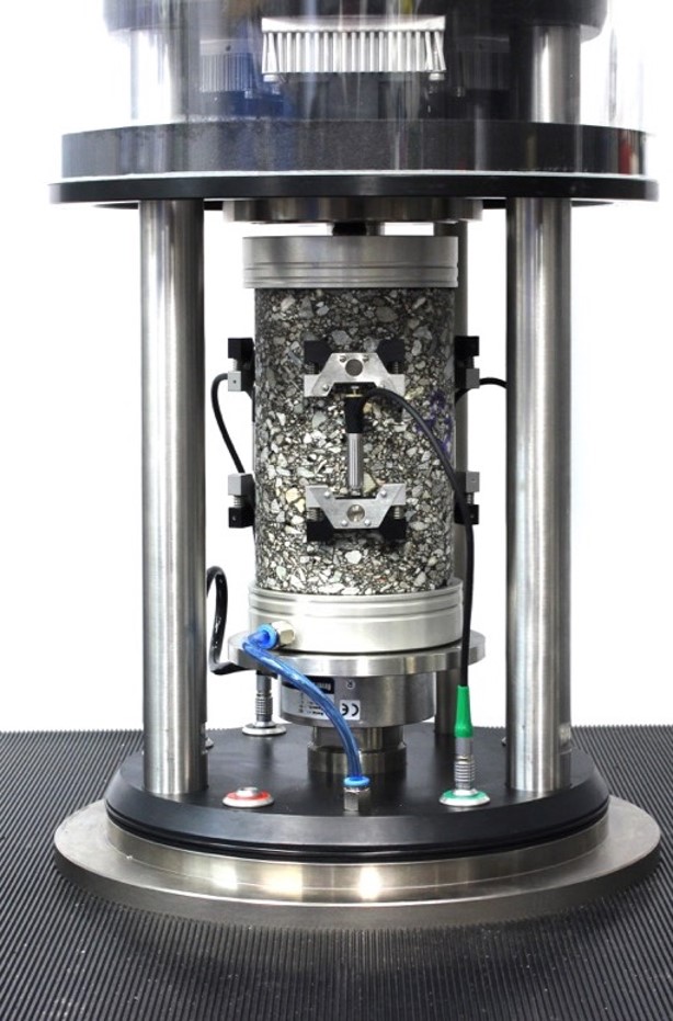 液压型沥青混淆料性能试验仪（AMPT Pro） - 尊龙集团