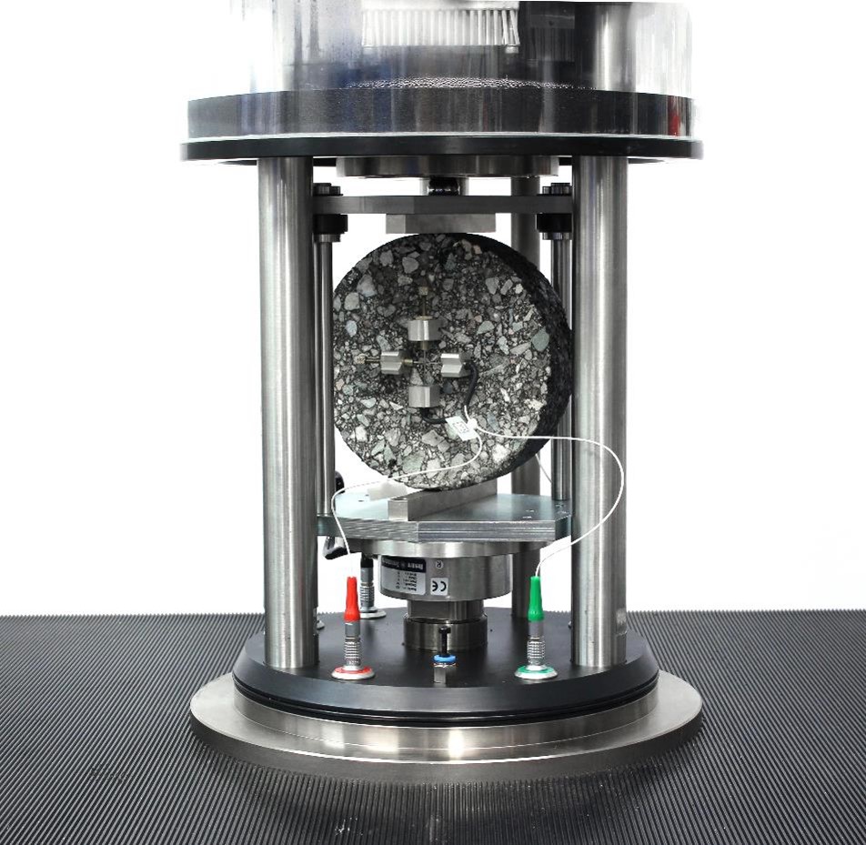 液压型沥青混淆料性能试验仪（AMPT Pro） - 尊龙集团