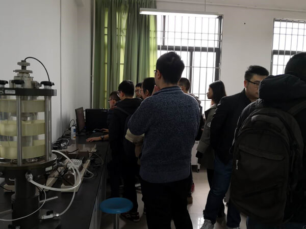 首页| 尊龙集团中国官方网站